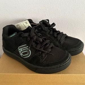 Adidas Five Ten Freerider Women's Sz 8 Mountain Bike Flat